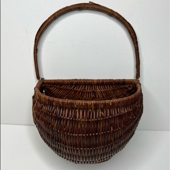 Accents Vintage Boho Wicker Wall Pocket Basket Hanging Floral Flat
